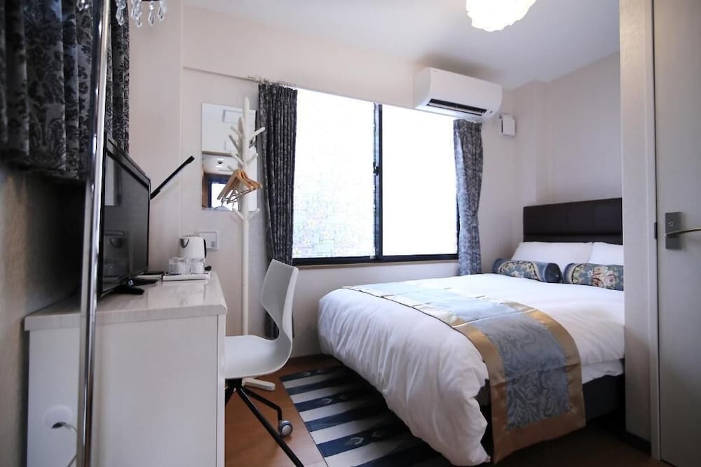 ルーム 2 ベッドルーム (GS302) 客室2 | 新宿グローバルホテル