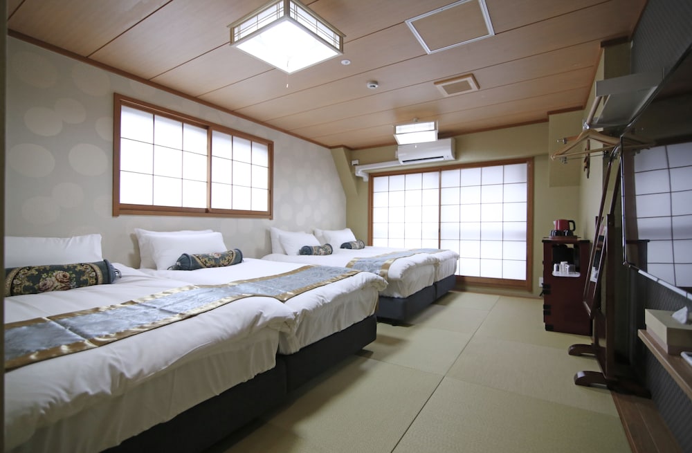 ルーム ベッド (複数台) (GS301) | 新宿グローバルホテル