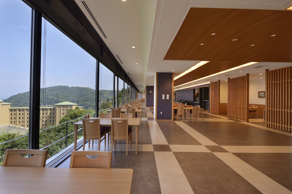 レストラン1 | 亀の井ホテル 熱海 別館 レストラン1 | 亀の井ホテル 熱海 別館