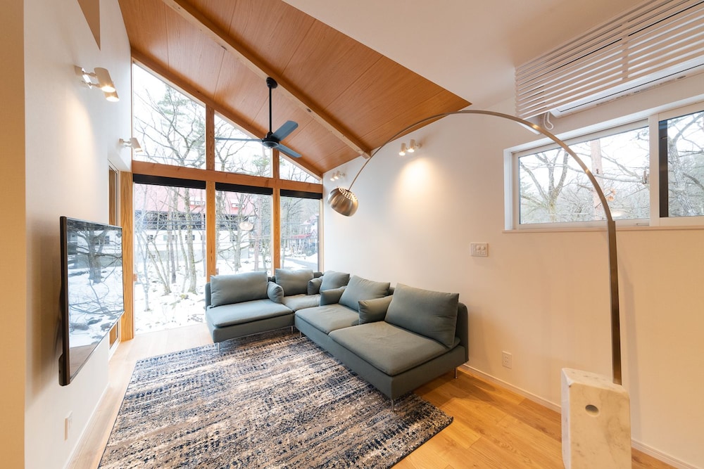 メインイメージ | Hakuba Black Crane Chalet