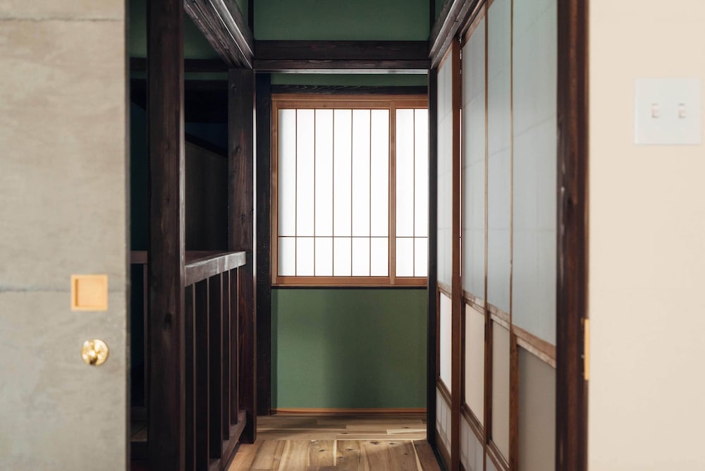 一棟貸し (ウミネコ) 客室5 | 水辺の民家ホテル カモメとウミネコ