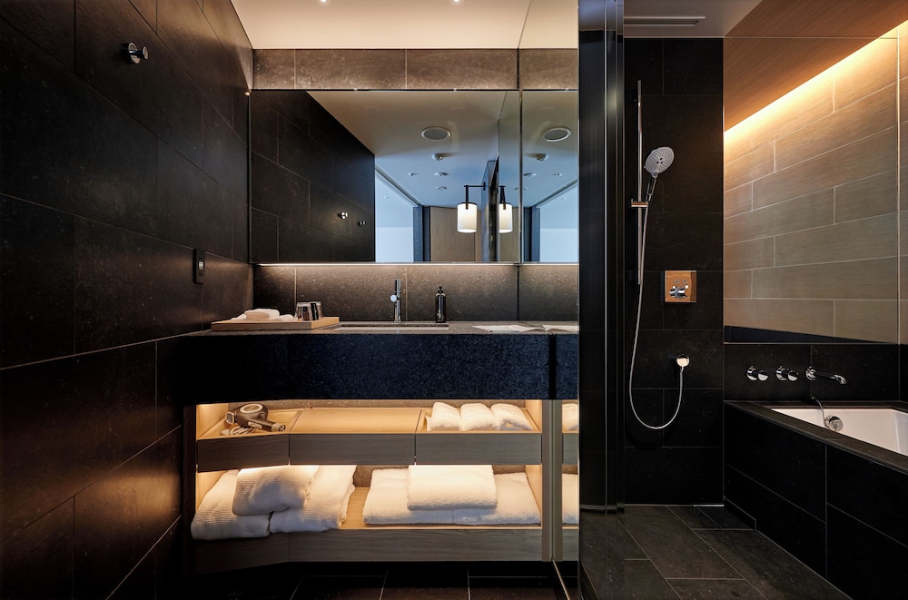 プレミア ルーム パークビュー バスルーム0 | ソラノホテル