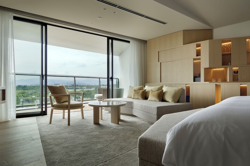 ルーム キングベッド 1 台 パークビュー (Sky King) 客室2 | ソラノホテル