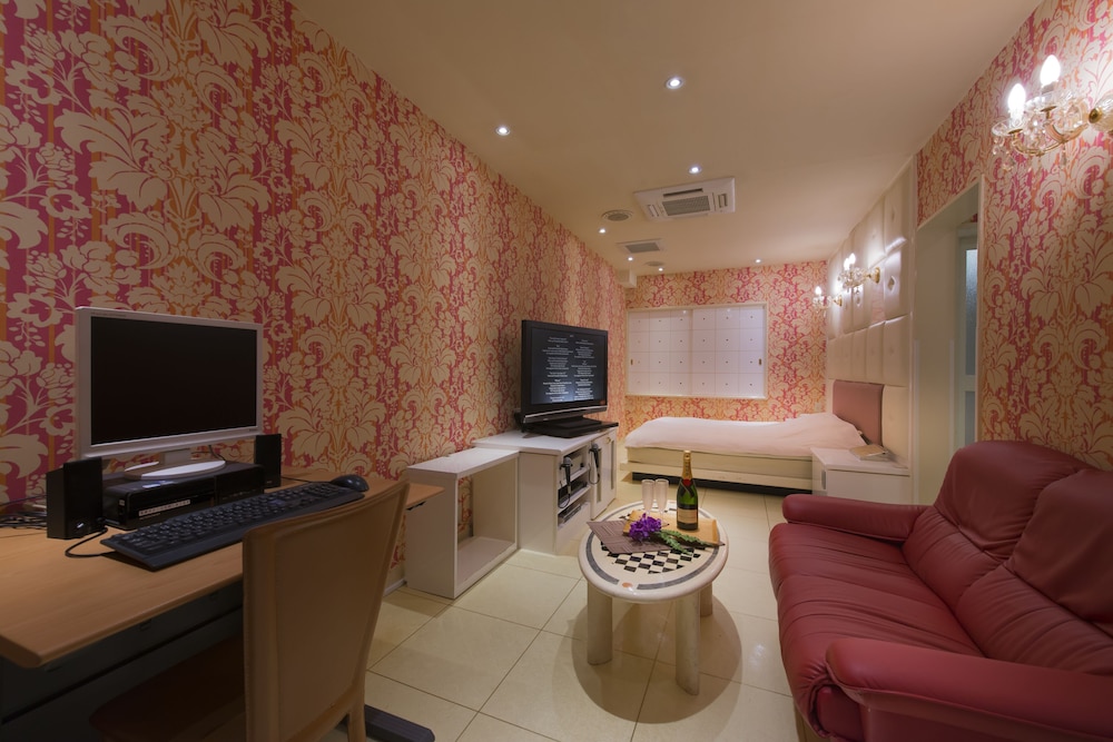 ダブルルーム 客室2 | ホテル リンデン 王子店