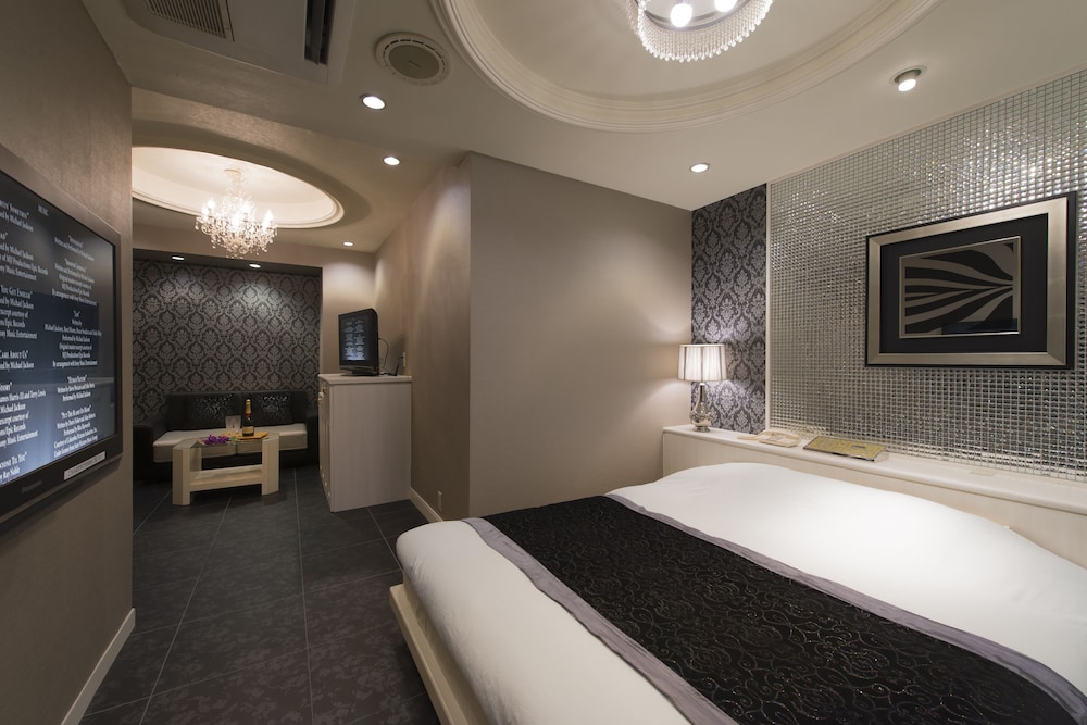 ダブルルーム 客室1 | ホテル リンデン 王子店