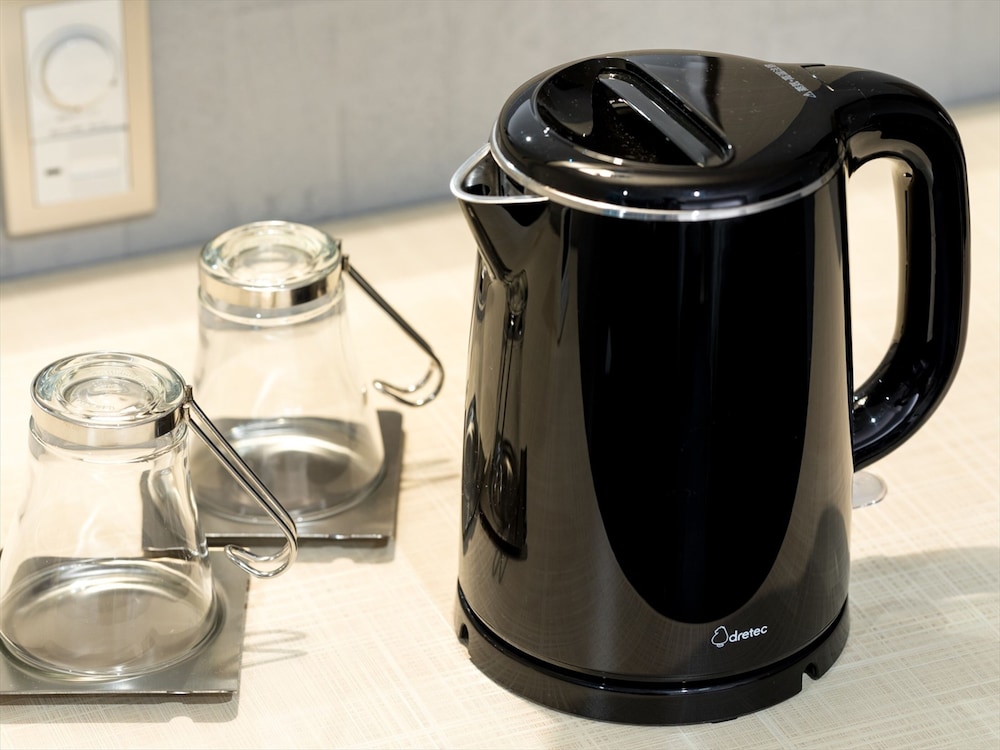 ダブルルーム 禁煙 客室の設備とサービス1 | グリーンリッチホテル沖縄名護 人工温泉・二股湯の華