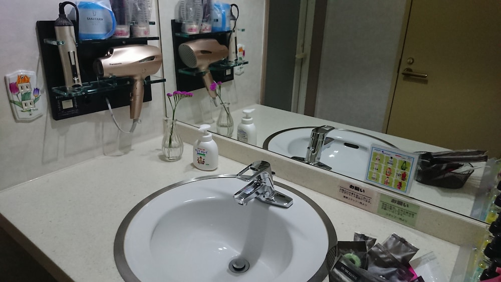 スタンダードダブルルーム 喫煙可 バスルームの設備4 | ホテルバレンタイン - 大人限定