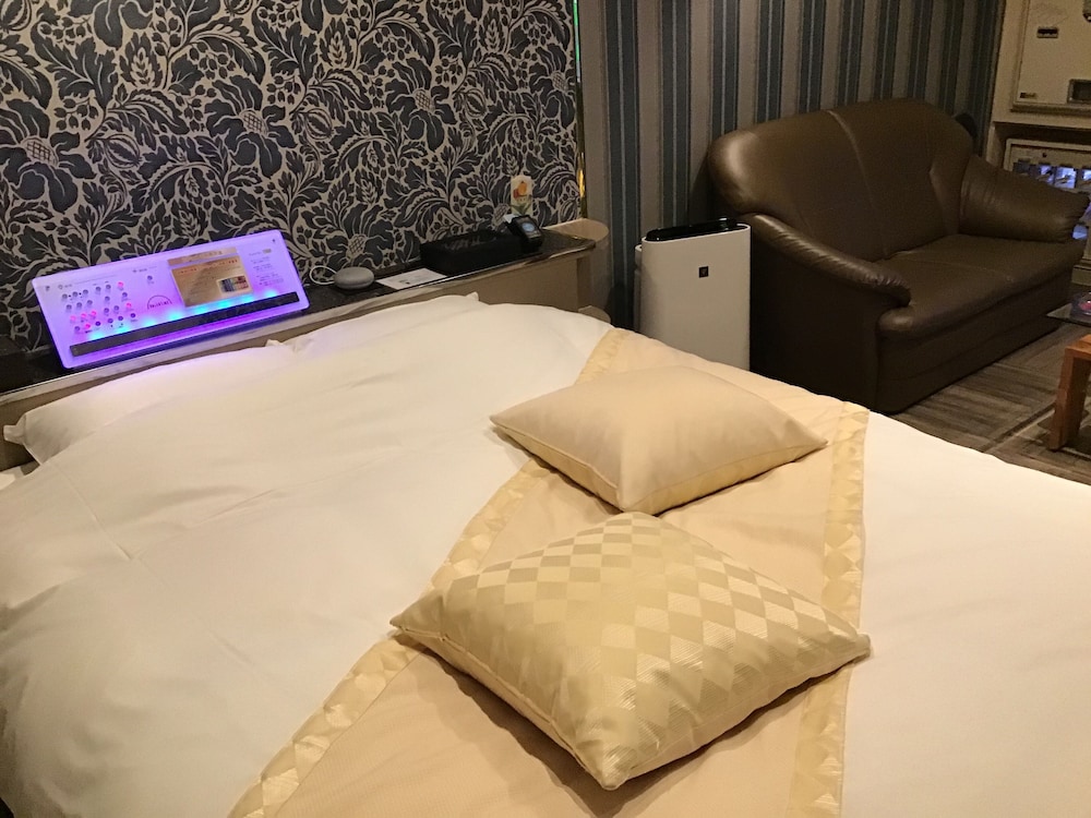 スタンダードダブルルーム 喫煙可 客室6 | ホテルバレンタイン - 大人限定