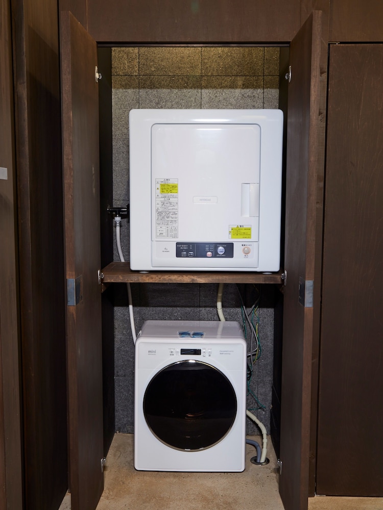 一棟貸し 1-6名用 ランドリー0 | 鈴 プレミアム 町家 京都二条城北