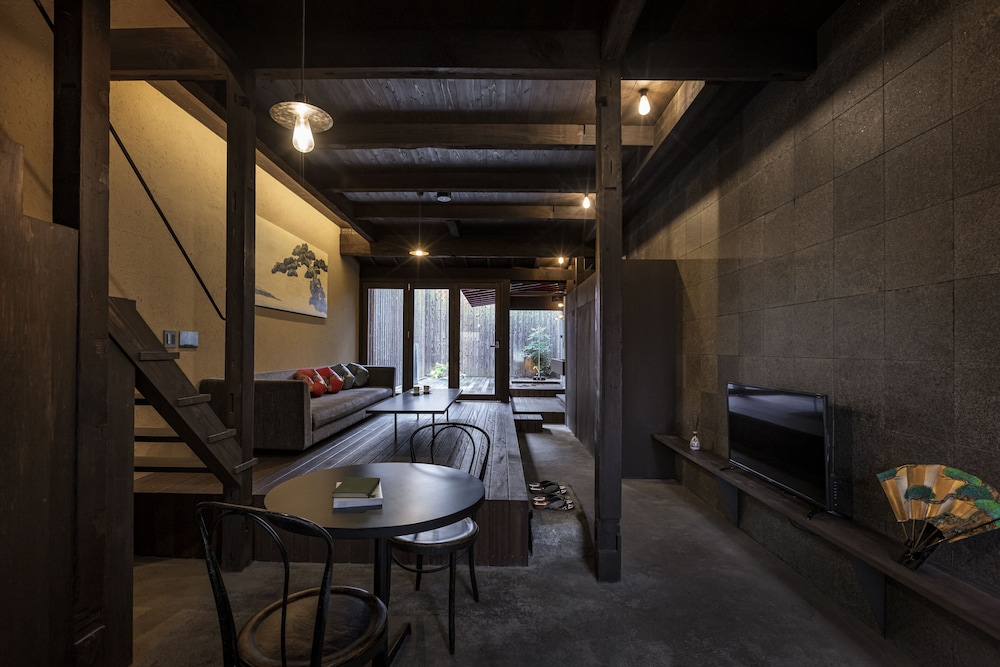 一棟貸し 1-6名用 客室21 | 鈴 プレミアム 町家 京都二条城北