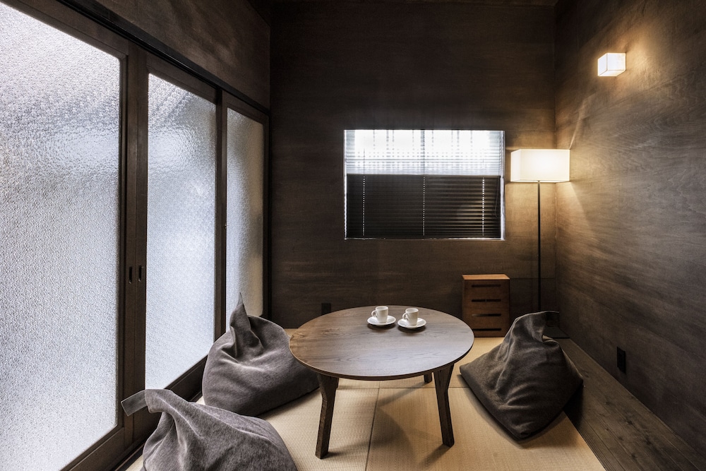 一棟貸し 1-6名用 客室24 | 鈴 プレミアム 町家 京都二条城北