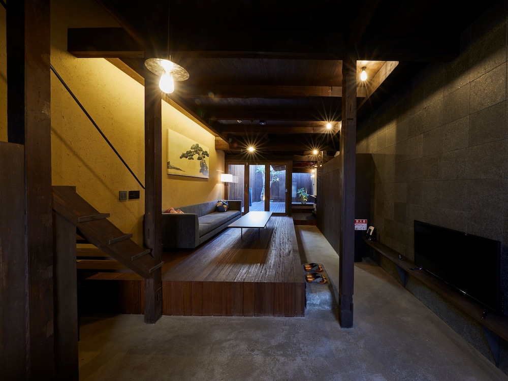 一棟貸し 1-6名用 客室2 | 鈴 プレミアム 町家 京都二条城北