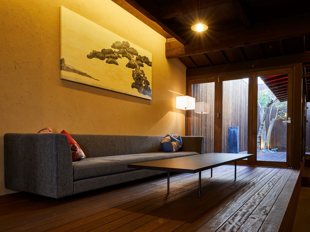 一棟貸し 1-6名用 客室6 | 鈴 プレミアム 町家 京都二条城北