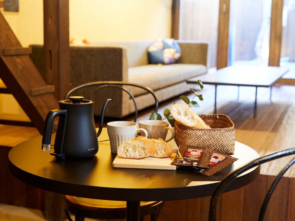 一棟貸し 1-6名用 客室の設備とサービス0 | 鈴 プレミアム 町家 京都二条城北