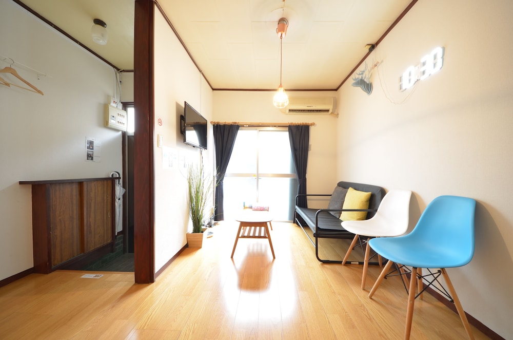 内部エントランス1 | プライベート ルーム ロッソ