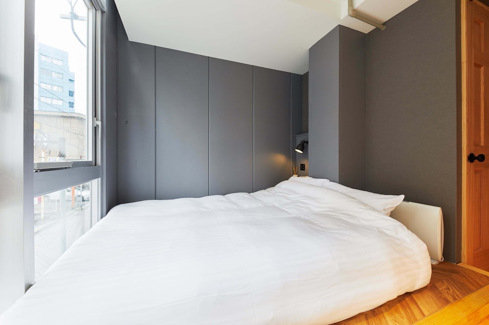 客室1 | HOTEL ORIGO HAKATA - Gion -