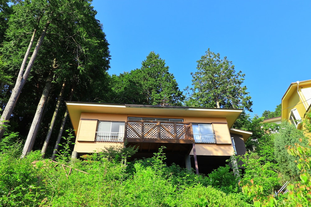 客室1 | エンゼルフォレスト 富士小松ヶ原