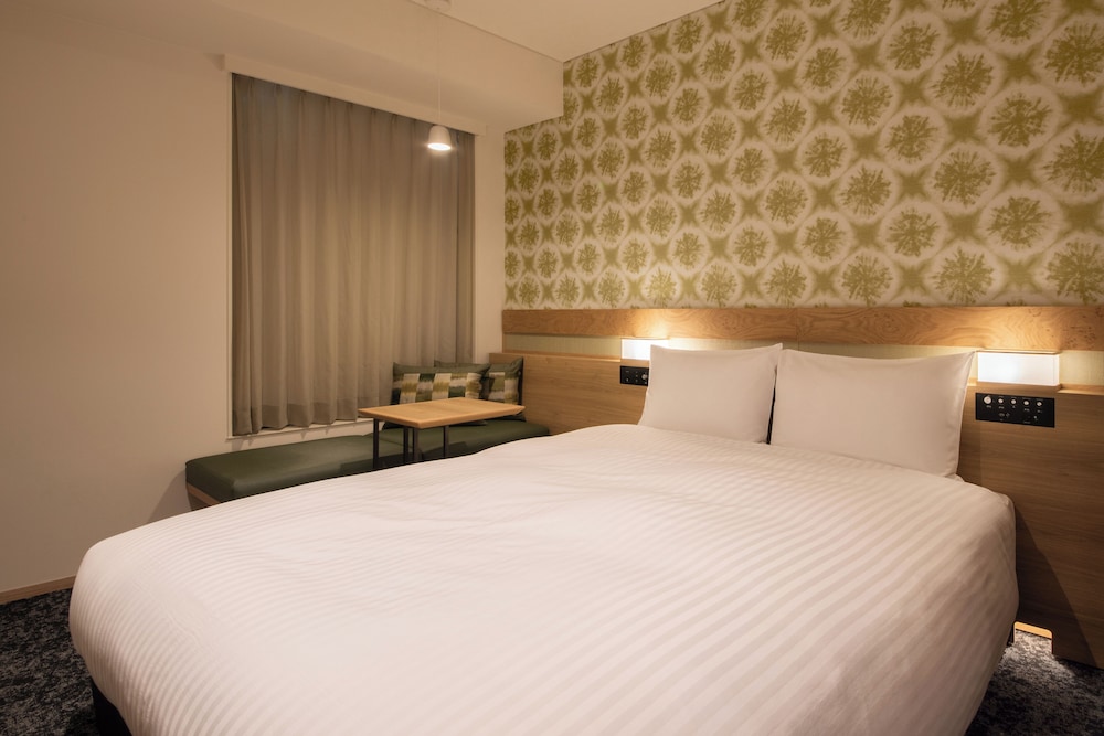 コンフォート ダブルルーム 禁煙 | ホテルビスタ大阪 [なんば]