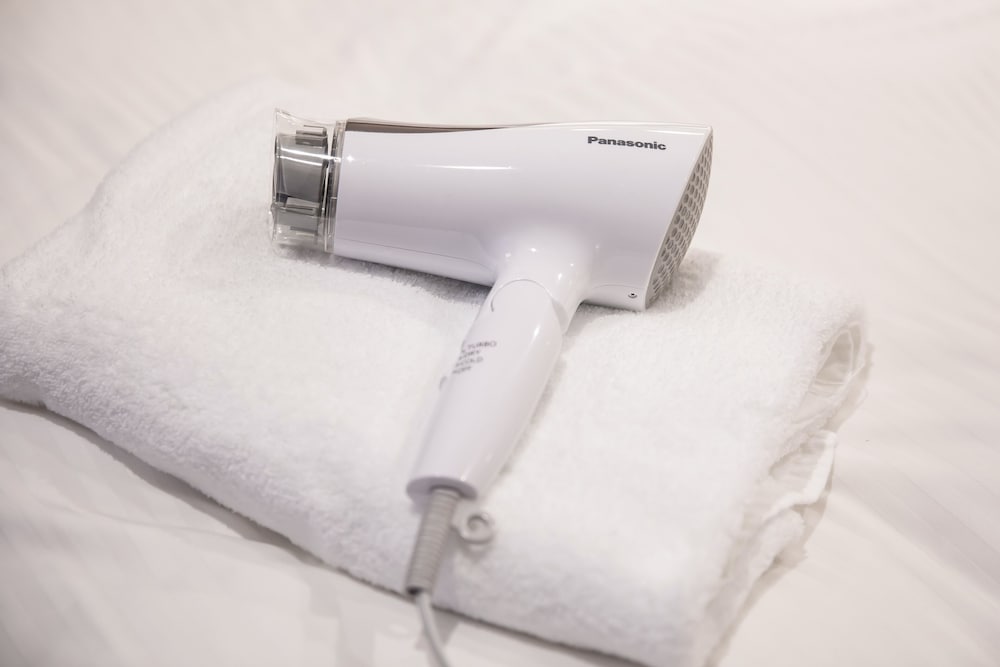 セミダブルルーム 禁煙 客室の設備とサービス1 | ホテル京阪 名古屋