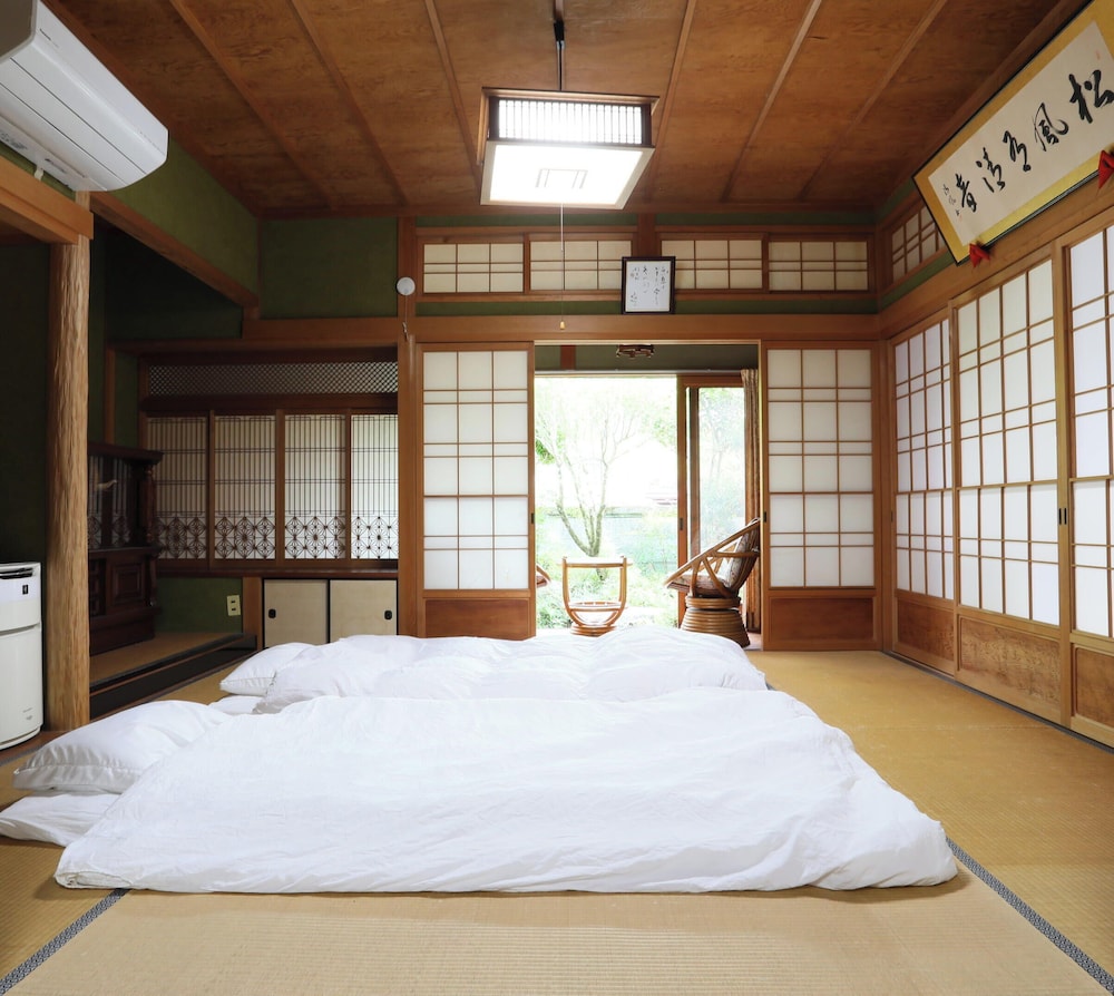 離れ (ファミリールーム) 禁煙 客室5 | ゲストハウス イロンゴ