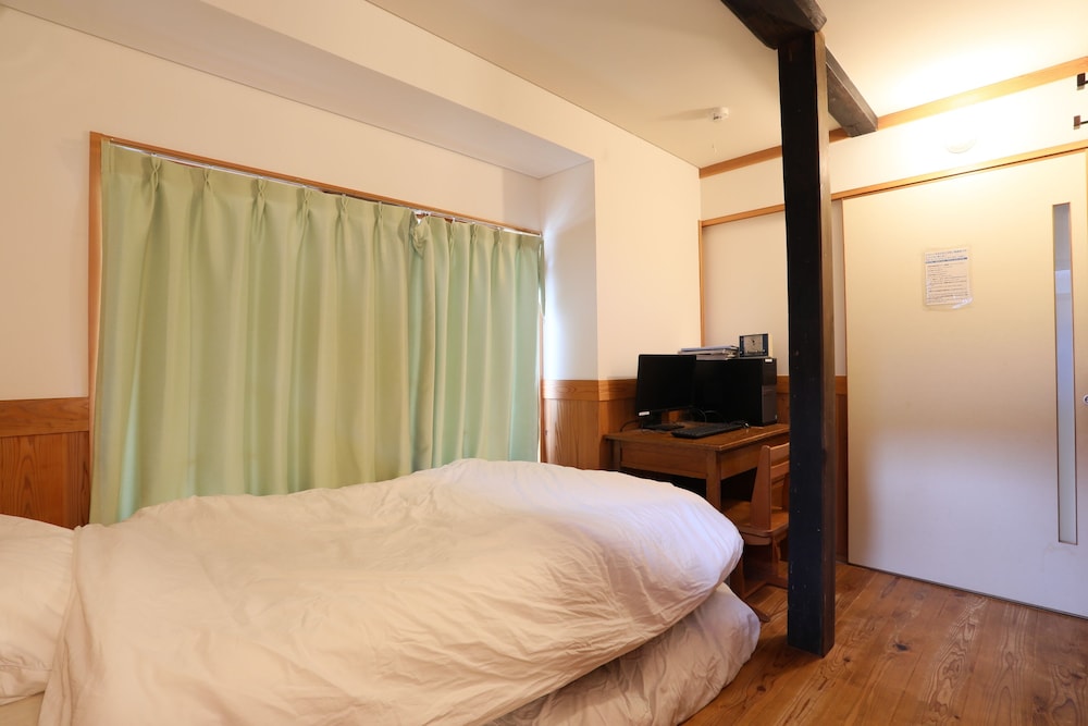 プライベートルーム 禁煙 | ゲストハウス イロンゴ