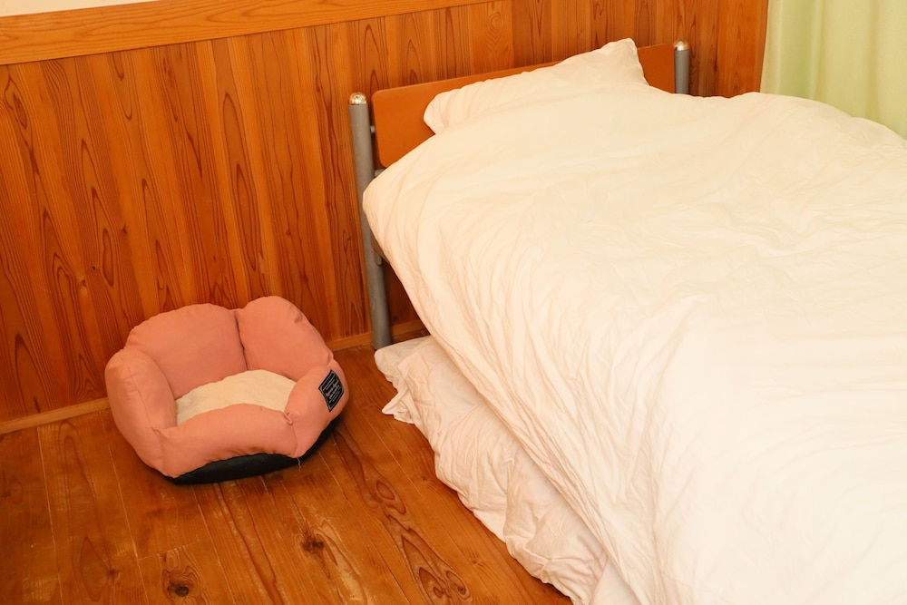 プライベートルーム 禁煙 客室3 | ゲストハウス イロンゴ