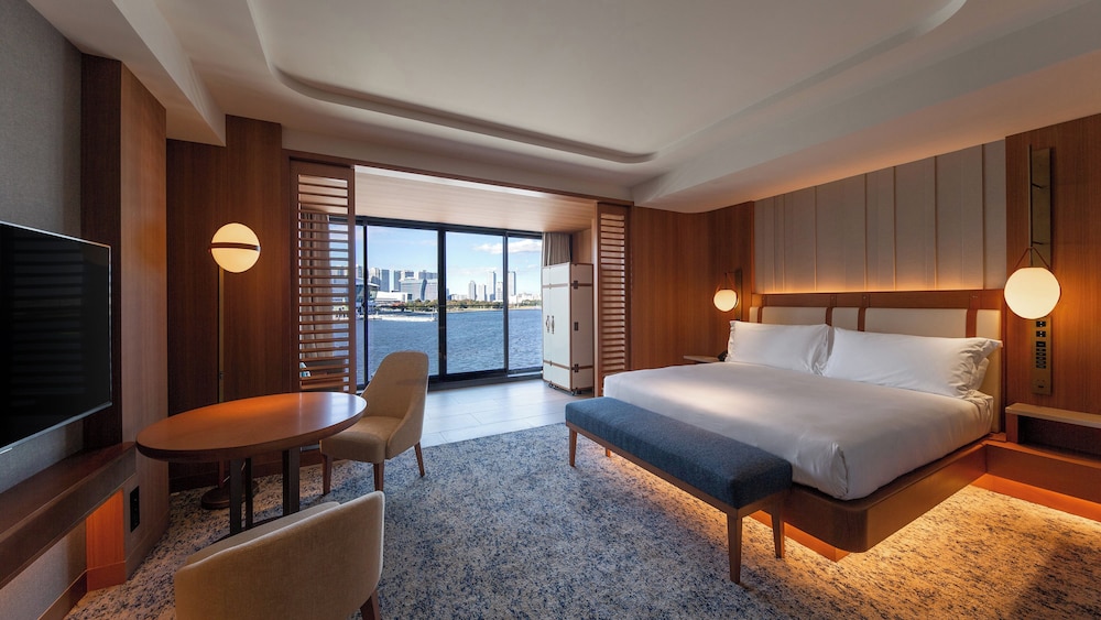 クラシック ルーム キングベッド 1 台 (Minatomirai View) | インターコンチネンタル 横浜 Pier 8 by IHG