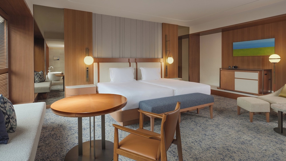 ジュニア スイート シングルベッド 2 台 クラブラウンジ利用可 | インターコンチネンタル 横浜 Pier 8 by IHG