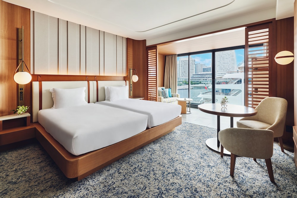 クラシック ルーム シングルベッド 2 台 (Minatomirai View) | インターコンチネンタル 横浜 Pier 8 by IHG