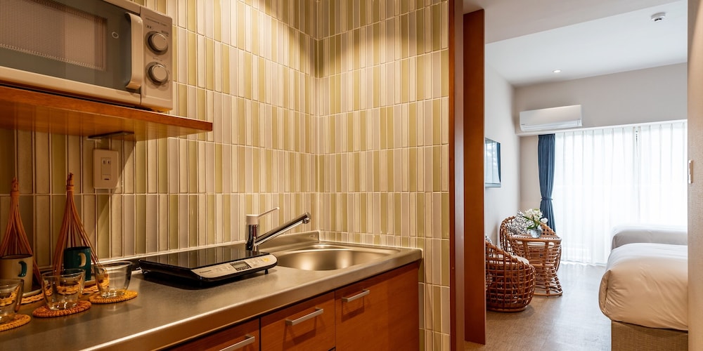 ダブルルーム 専用キッチン4 | The Moana