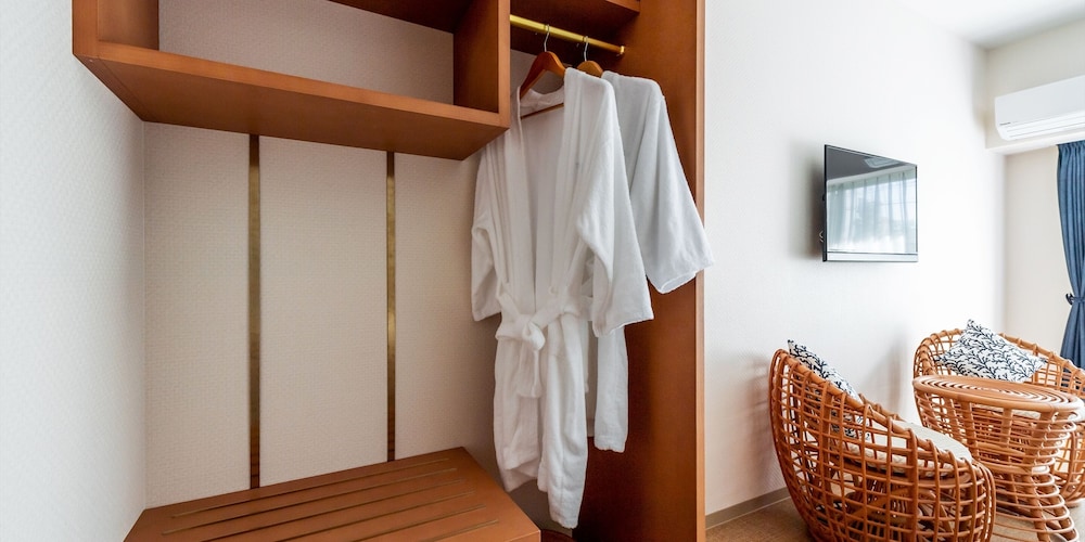 ダブルルーム 客室14 | The Moana