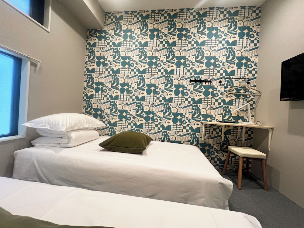 Twin B 客室5 | Hotel Hangout - ホステル