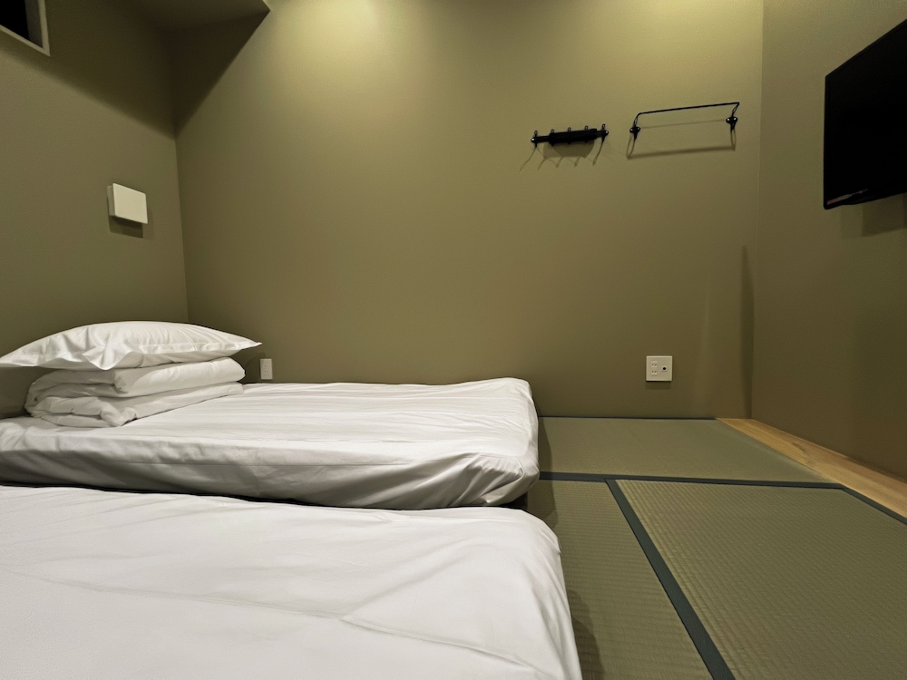 Premium Twin B | Hotel Hangout - ホステル