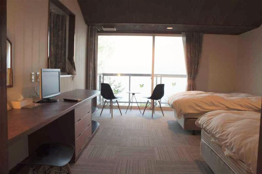 内装1 | IROU 内装1 | IROU