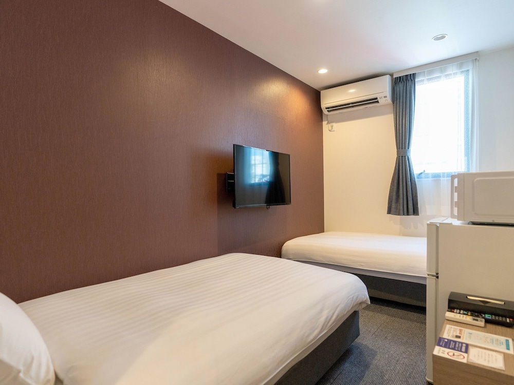 スタンダード ツインルーム 禁煙 (23時以降のチェックインはできませんのでご注意ください) | HOTEL R9 The Yard 常滑