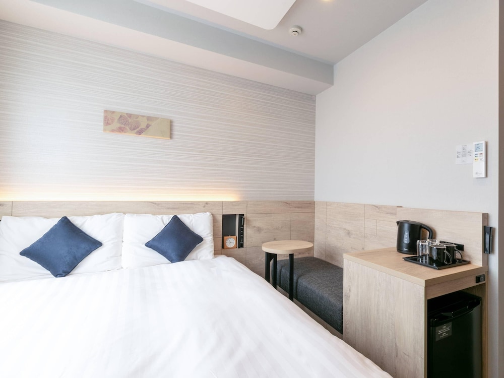 スタンダード ルーム クイーンベッド 1 台 禁煙 客室2 | コンフォートホテル名古屋新幹線口