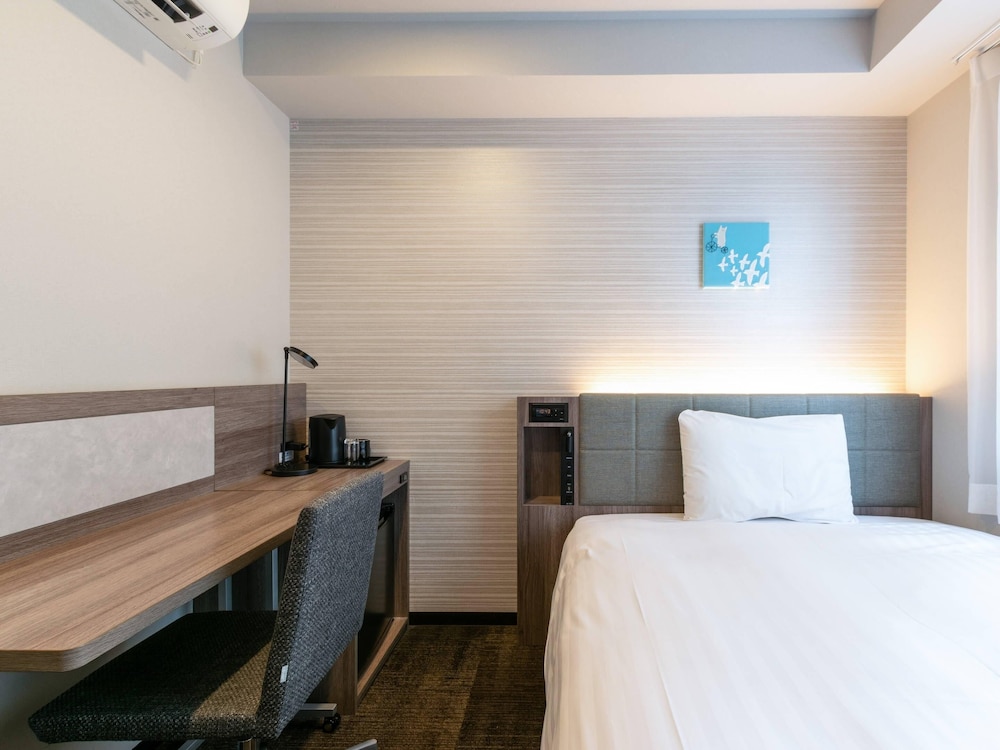 スタンダード ルーム ダブルベッド 1 台 禁煙 客室5 | コンフォートホテル名古屋新幹線口