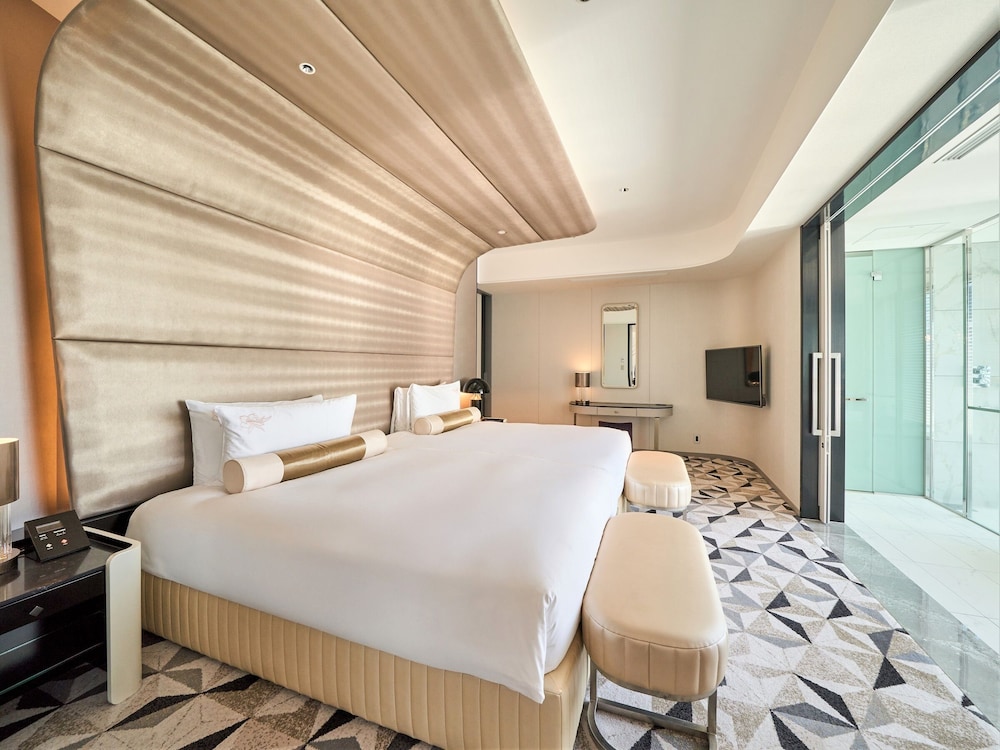 エグゼクティブ スイート ツイン 禁煙 客室0 | ザ・カハラ・ホテル & リゾート 横浜