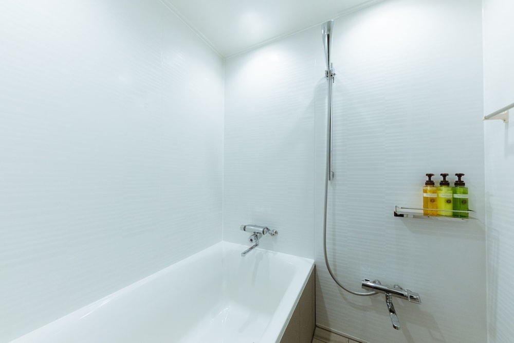 デラックス ルーム バスルーム0 | Hotel Karae