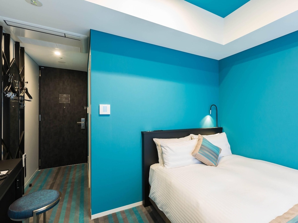デラックス ルーム ダブルベッド 1 台 禁煙 客室2 | HOTEL GEOMETIQ Osaka Umeda, an Ascend Collection Hotel