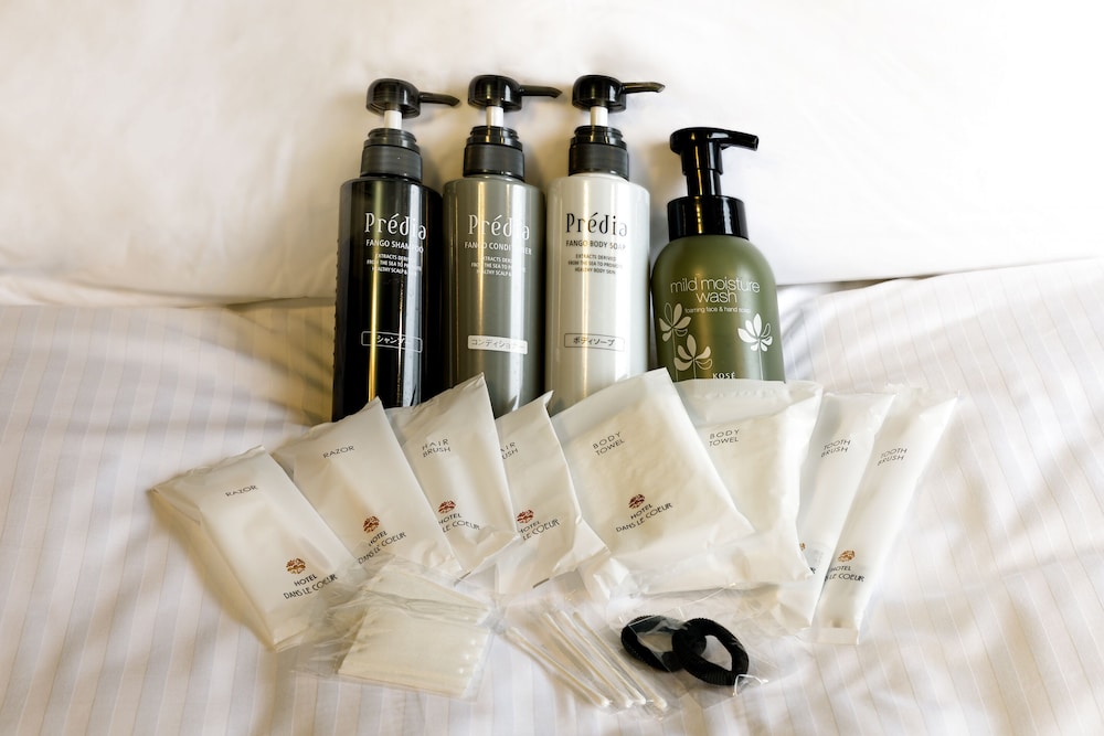 ダブルルーム 禁煙 バスルームの設備2 | ホテル ドンルクール 大阪梅田