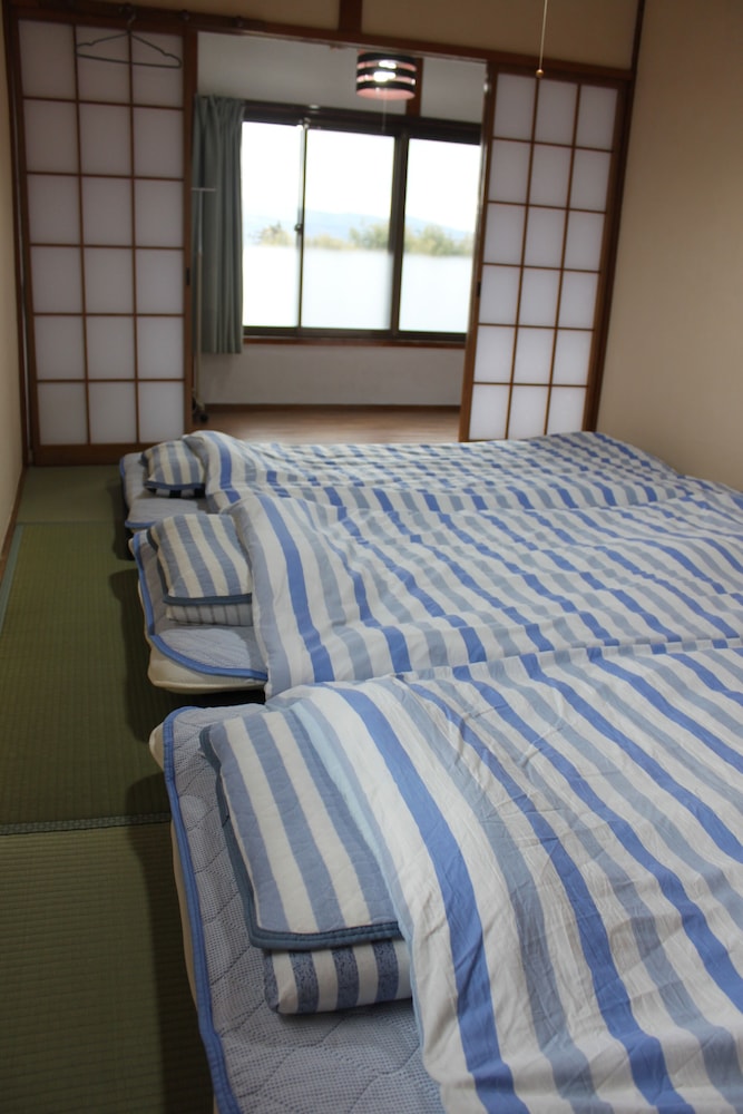 和室 3人部屋 素泊まり 禁煙 客室2 | 農家民宿 ローゼンキャット