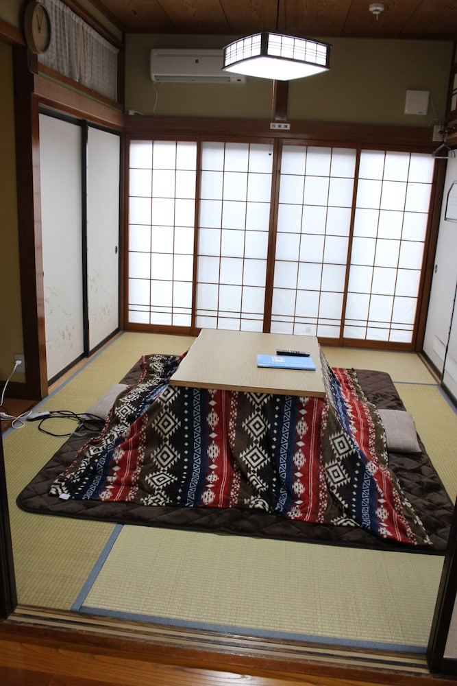 和室 2人部屋 素泊まり 禁煙 客室1 | 農家民宿 ローゼンキャット