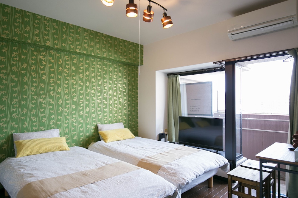 デラックス ツインルーム 客室6 | 住吉アパートメント