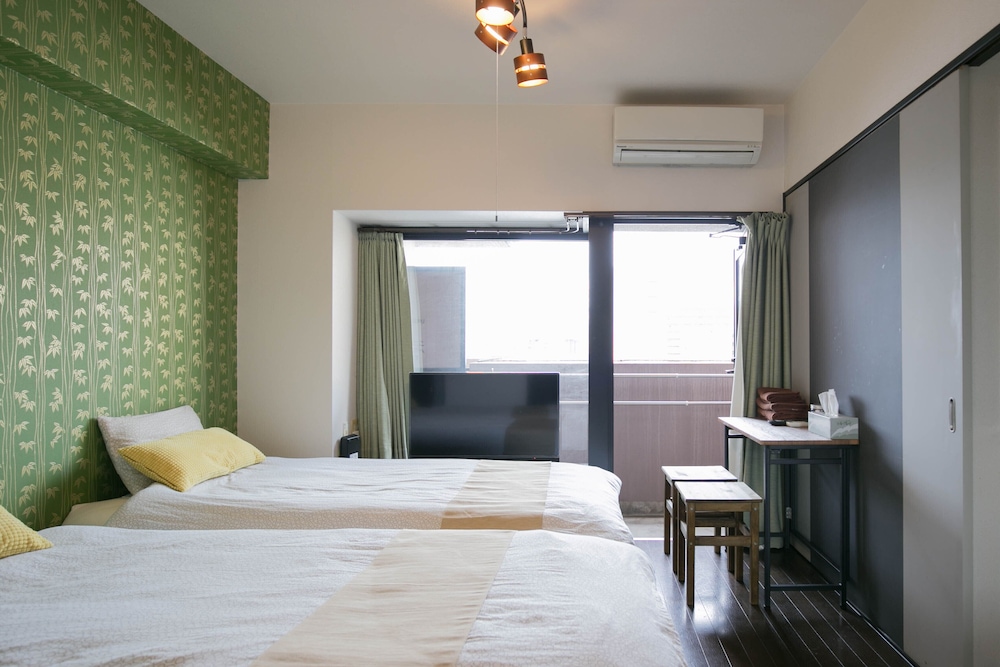 デラックス ツインルーム 客室8 | 住吉アパートメント