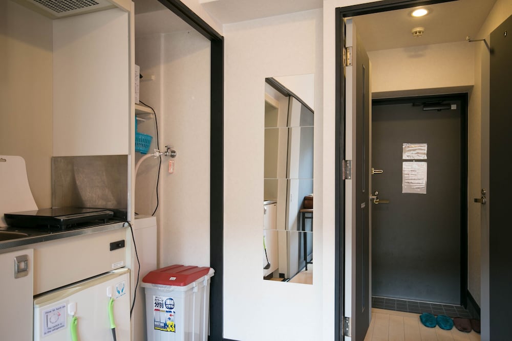 デラックス ツインルーム 客室5 | 住吉アパートメント