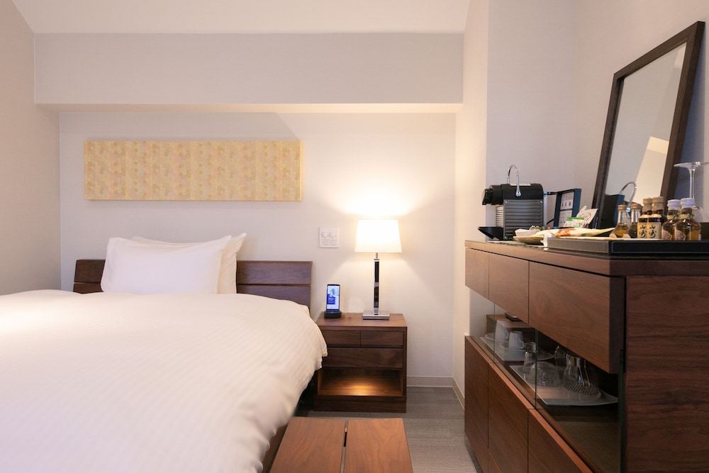 コンパクトダブルルーム 客室1 | リヴェルト京都鴨川