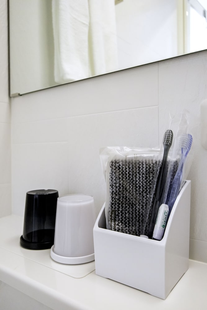 トリプルルーム バスルームの設備3 | ホテル ランタナ 那覇松山