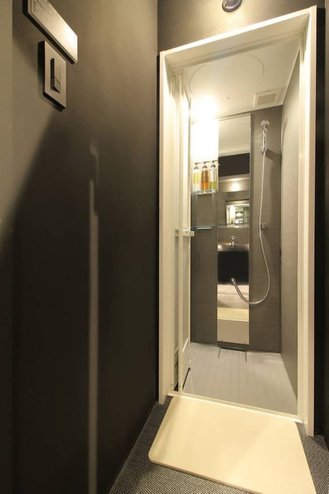 ユニット 3A バスルーム4 | SMALL HOTEL hiroshima