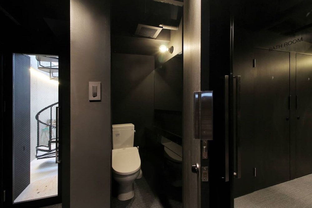 ユニット 3A バスルーム0 | SMALL HOTEL hiroshima